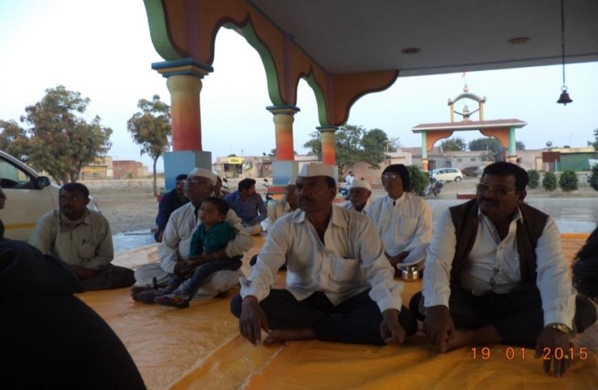 Farmer meetings are arranged regularly across Maharashtra to create awareness about SAFL s products and processes. Jain Irrigation s Dealers acts as First Point of Contact for SAFL s products.