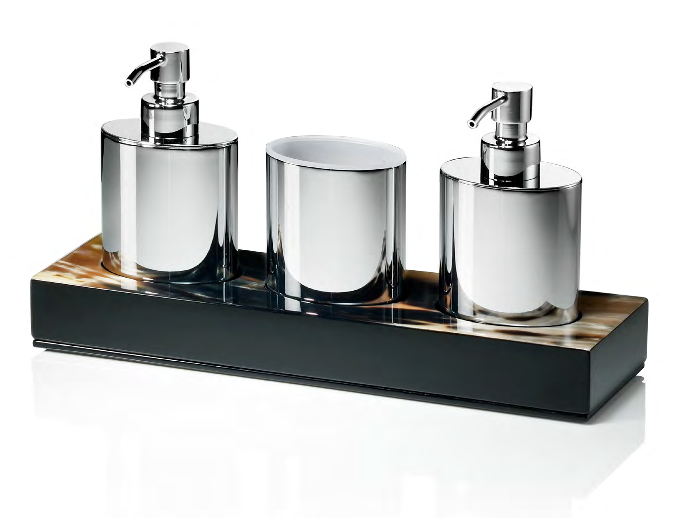 ARCA NEWS 2014 MOD. 3943 Bath set in dark horn and black lacquered wood.