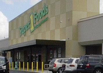 [ BGC General Information 153 Stores operating in 3 states 120 Brookshire s in Texas, Arkansas, Louisiana 30 Super 1 Foods stores in Texas, Arkansas, Louisiana 1 Fresh by Brookshire s in Texas 1 Ole