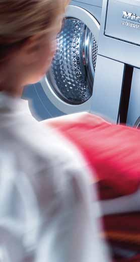 Industry leaders: Innovative technology gives Miele the edge Miele s new wet cleaning machines now offer even gentler fabric care for the WetCare process thanks