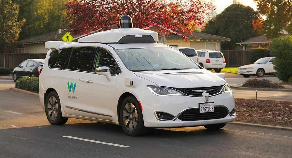 Autonomous self-driving cars Use neural network to