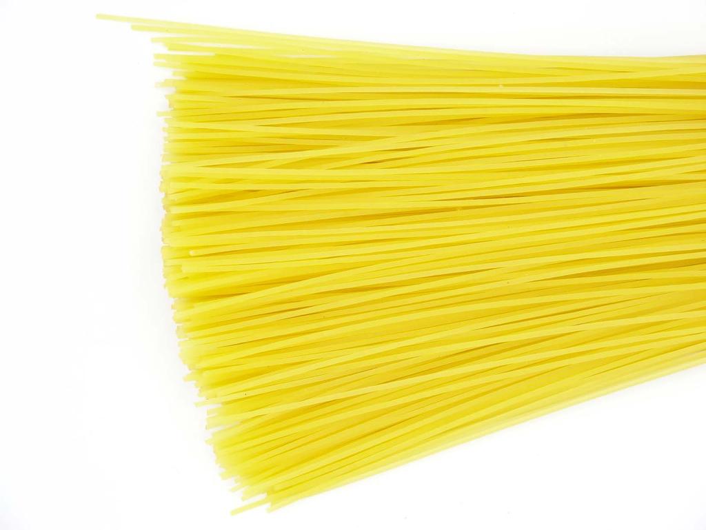 The use of bronze dies and low-temperature drying gives pasta the look and features of a genuine and tasty food.