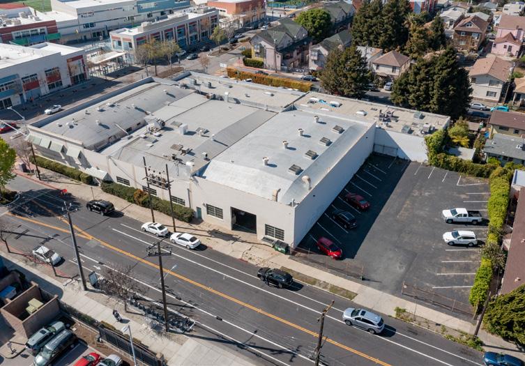 4700 The Offering Colliers, as exclusive advisor to the Seller, is pleased to present the opportunity to acquire 4700 (the Property ), a 35,844 square foot commercial flex property in Emeryville,