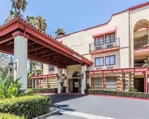 Hotel Information Our primary recommended hotel is the Clarion Inn and Suites John Wayne Airport, in Santa Ana CA (Phone: 714-966-5200).