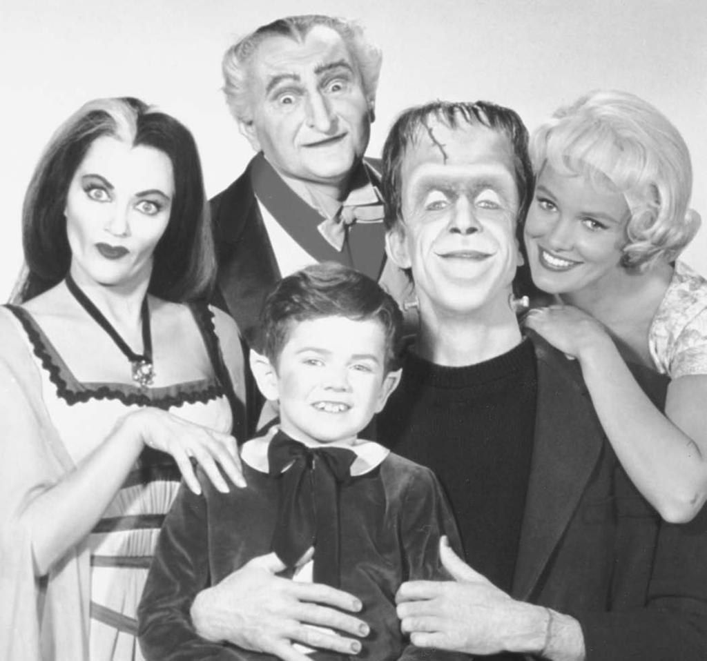 Munsters, The 209 sock can be filled with rocks or earth from the vampire s grave and tossed into running water. The vampire will wander off in search of its sock and will accidentally drown itself.