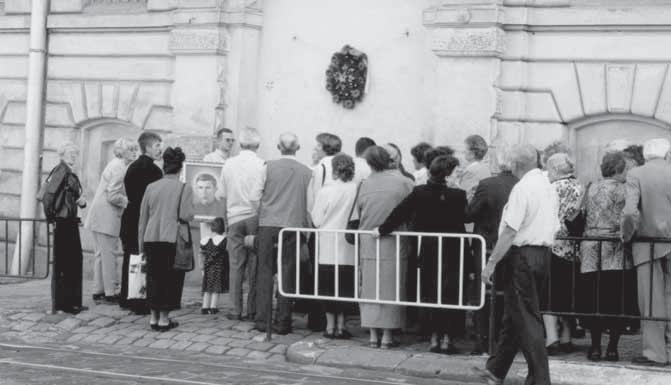 У 2004 році у видавництві Місіонер вийшов збірник хорових творів, присвячених Блаженним Української Греко-Католицької Церкви Душі несхитні