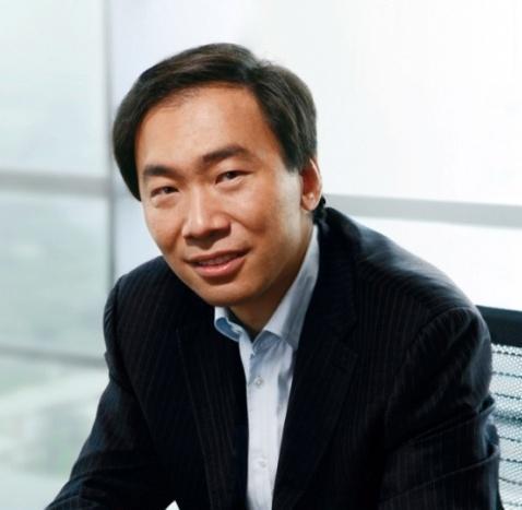 Deng Feng 邓锋 Founding Managing Director, Northern Light Venture Capital (NLVC) Deng Feng co-founded NLVC in 2005.