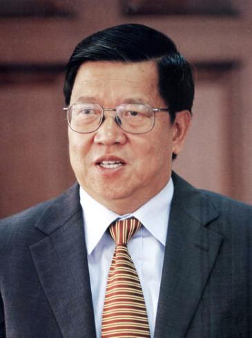 Long Yongtu 龙永图 Member of the Council of Advisors, Boao Forum for Asia Former Vice Minister and Chief Representative for Trade Negotiations, Ministry of Foreign Trade and Economic Cooperation Long