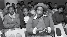 i e Emma Mashinini 1929 - mma Mashinini was born in Johannesburg on 29 August 1929. In the 1930s, she and her family were forcibly removed to Orlando in Soweto.